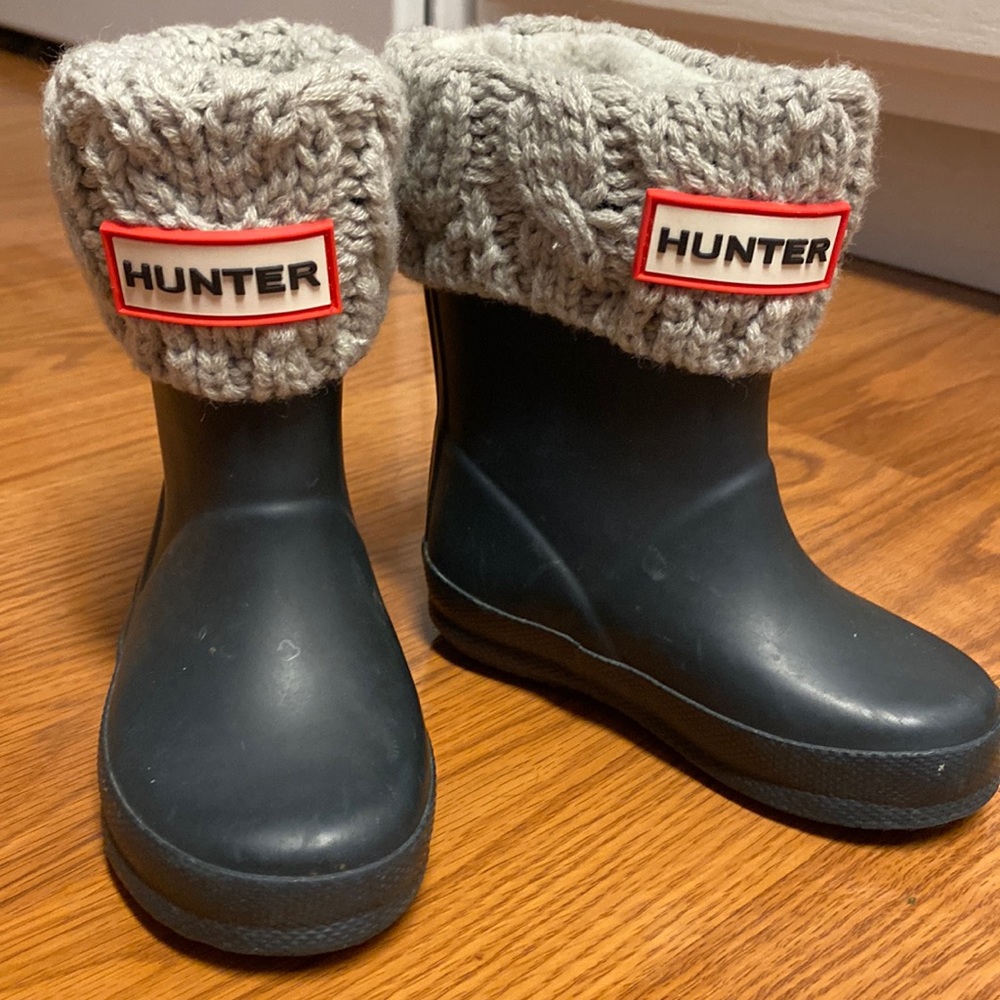 Navy Hunter boots and socks set